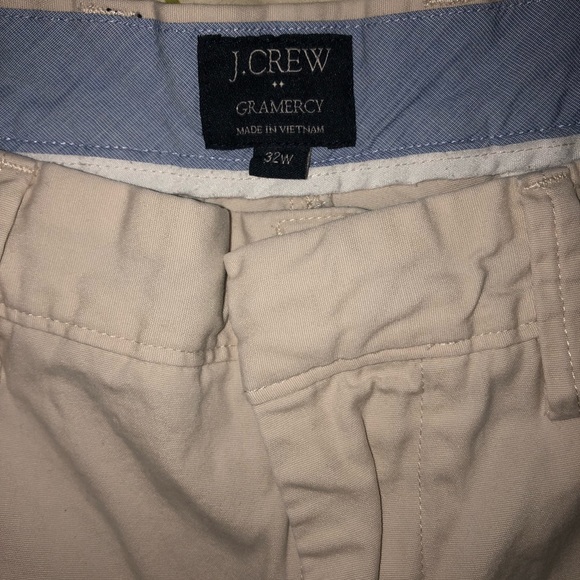 J Crew Khaki Shorts 32 - Picture 2 of 3
